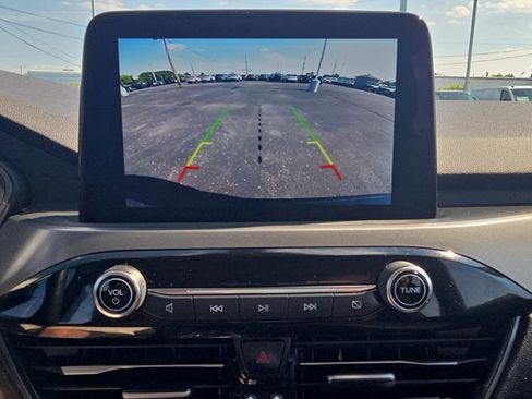 Certified 2023 Ford Escape AWD image 18