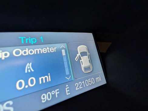 Used 2012 Ford Focus SEL FWD image 36