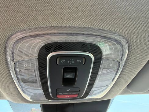 Used 2024 Hyundai Elantra Limited FWD image 39