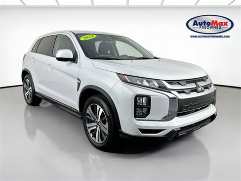 Used 2024 Mitsubishi Outlander Sport ES image 1