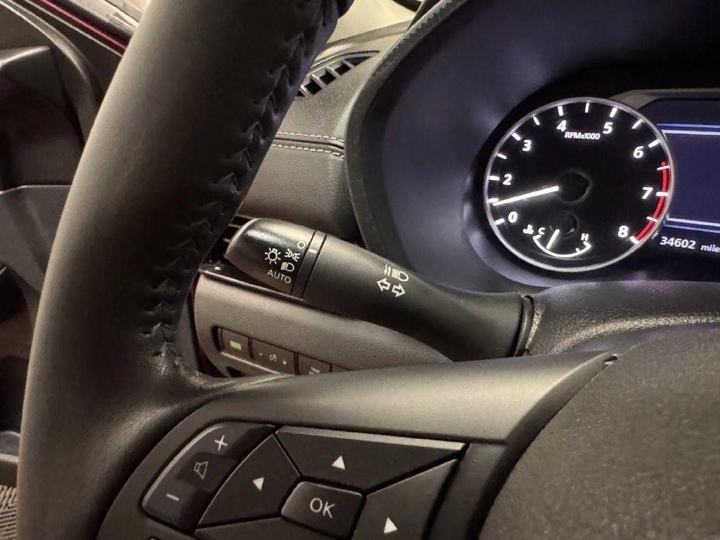 Used 2025 Nissan Sentra SV w/ All-Weather Package FWD image 21
