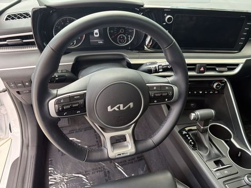 Used 2023 Kia K5 GT-Line FWD image 25