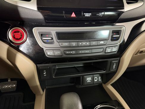 Certified 2019 Honda Ridgeline RTL-E image 24