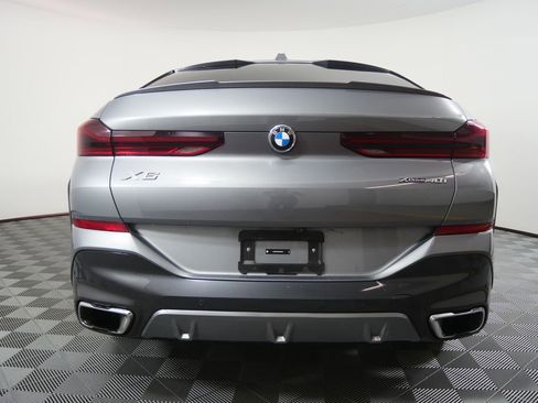 Used 2025 BMW X6 xDrive40i AWD/4WD image 4