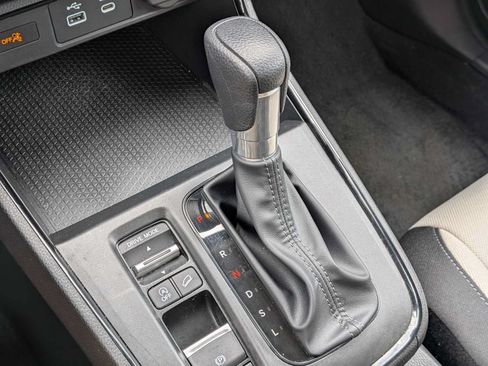 Certified 2024 Honda CR-V EX image 31