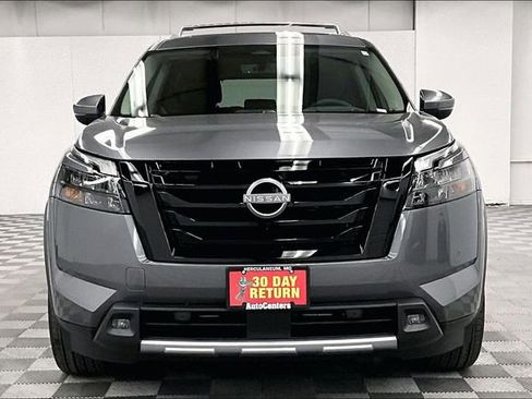 New 2025 Nissan Pathfinder Platinum w/ Lighting Package (N93) image 16