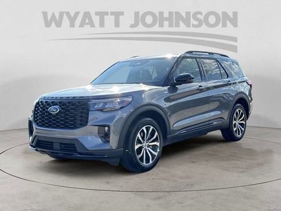 Used 2025 Ford Explorer ST-Line