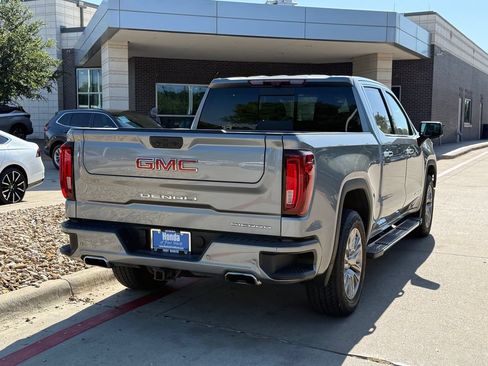 Used 2023 GMC Sierra 1500 Denali w/ Technology Package AWD/4WD image 7