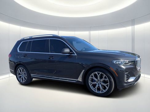 Used 2020 BMW X7 xDrive40i w/ Dynamic Handling Package image 1