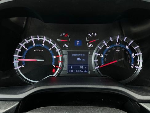Used 2014 Toyota 4Runner SR5 image 37
