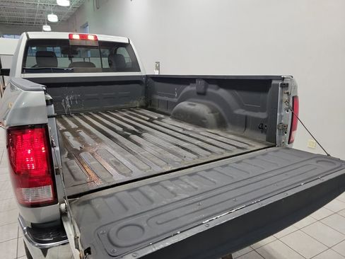 Used 2017 RAM 2500 Tradesman w/ Chrome Appearance Group image 24