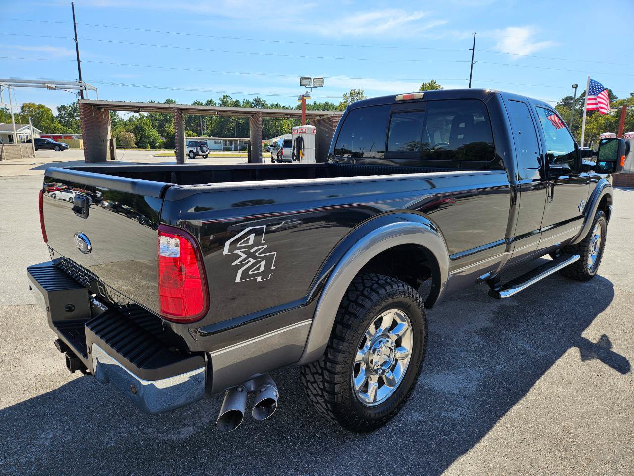 Used 2011 Ford F250 Lariat w/ Lariat Interior Pkg AWD/4WD image 6