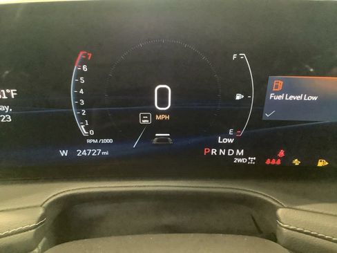 Used 2024 Cadillac XT4 Premium Luxury AWD/4WD image 12