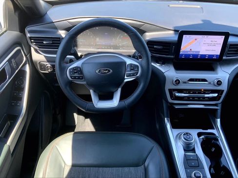 Used 2023 Ford Explorer Timberline AWD/4WD image 5