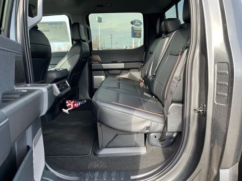 New 2025 Ford F250 Lariat image 22