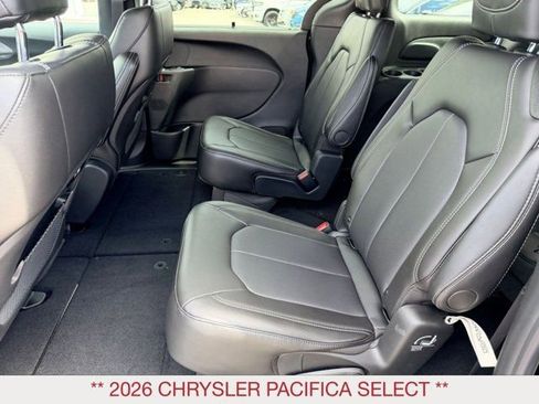 New 2026 Chrysler Pacifica Select image 15