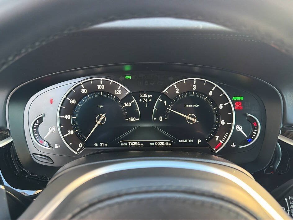 Used 2018 BMW 540i RWD image 7