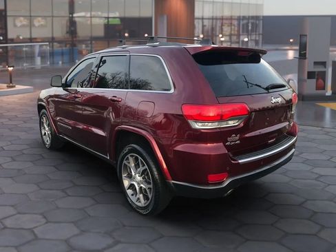 Used 2018 Jeep Grand Cherokee Limited image 5