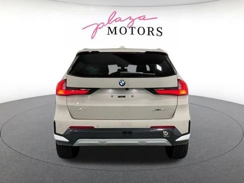 Used 2026 BMW X1 xDrive28i w/ Technology Package AWD/4WD image 5