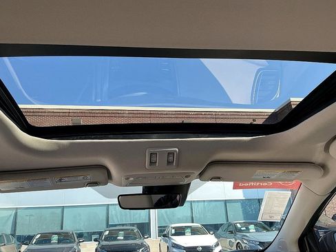 Certified 2024 Nissan Murano SL image 25