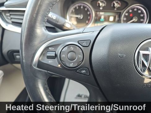 Used 2018 Buick Enclave Premium w/ Experience Buick Package FWD image 18