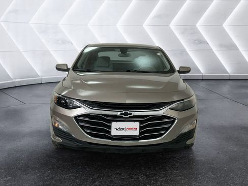 Used 2022 Chevrolet Malibu LT image 2