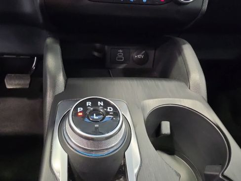 Used 2025 Ford Escape ST-Line Select AWD/4WD image 23