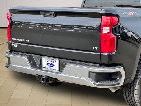 Used 2024 Chevrolet Silverado 1500 LT AWD/4WD image 41
