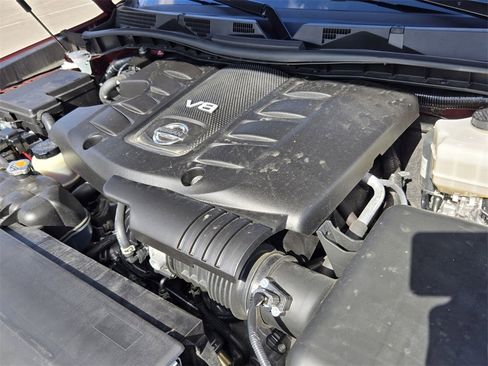 Used 2024 Nissan Armada Platinum w/ Captain's Chairs Package image 19