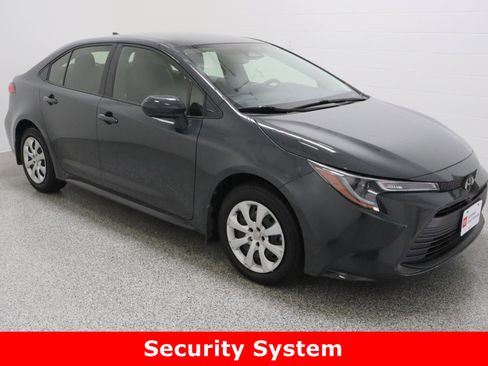 Certified 2023 Toyota Corolla LE image 4