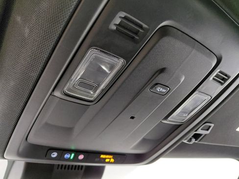 Used 2024 GMC Yukon SLE AWD/4WD image 36