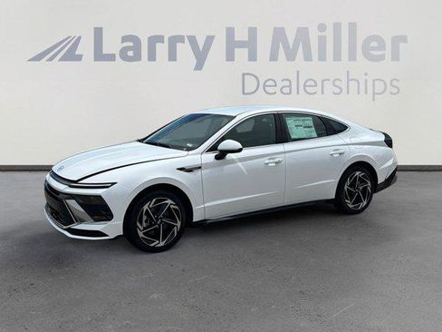 New 2026 Hyundai Sonata SEL FWD image 1