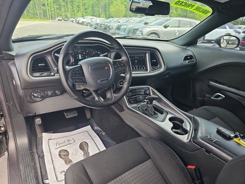 Used 2019 Dodge Challenger SXT w/ Blacktop Package RWD image 18