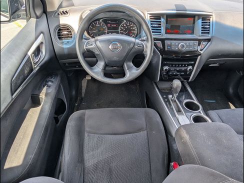Used 2014 Nissan Pathfinder S FWD image 8