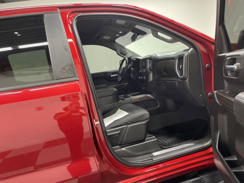 Used 2021 Chevrolet Silverado 1500 RST image 25