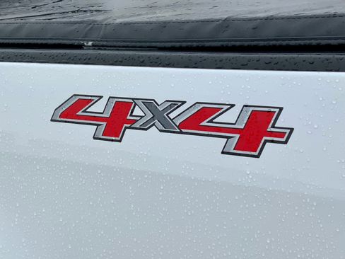 Used 2020 Chevrolet Colorado LT image 21