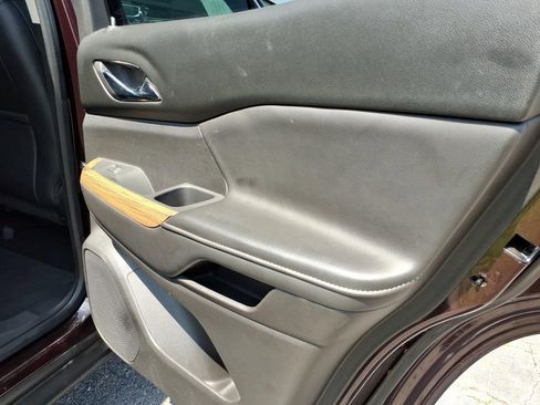 Used 2018 GMC Acadia Denali FWD image 13