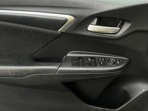 Used 2015 Honda Fit EX image 37