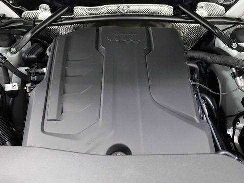 New 2025 Audi Q5 Premium Plus image 40