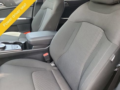 Certified 2026 Kia Sportage S AWD/4WD image 9