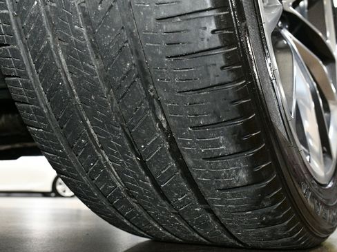 Used 2022 Jeep Wagoneer Series III w/ Premium Group I image 69