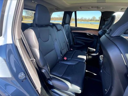 Used 2023 Volvo XC90 B6 Plus AWD/4WD image 17