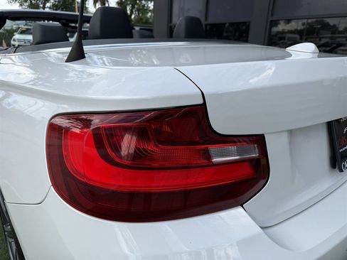 Used 2017 BMW 230i Convertible RWD image 13