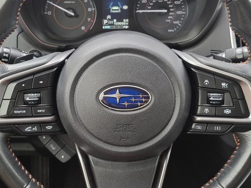 Used 2021 Subaru Crosstrek 2.0i Premium w/ Moonroof Package image 26