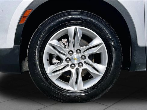 Used 2021 Chevrolet Blazer LT FWD image 11
