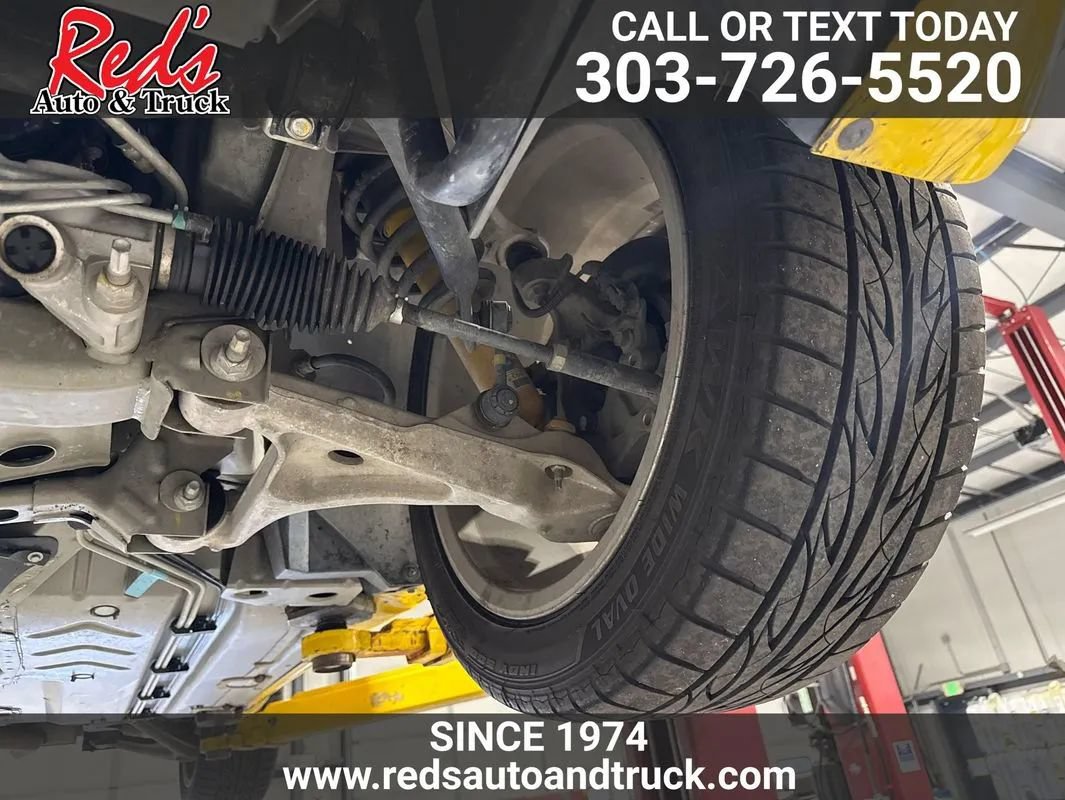 Used 2007 Pontiac Solstice GXP w/ Premium Package RWD image 19