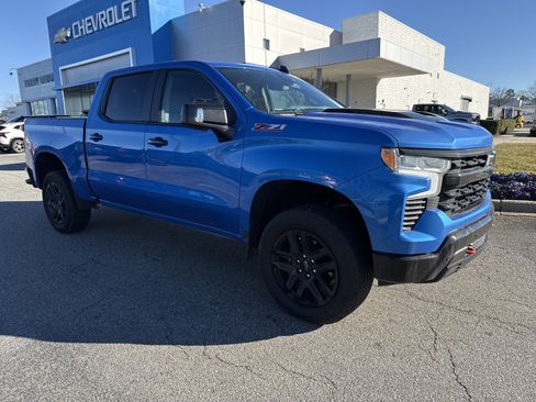 Certified 2025 Chevrolet Silverado 1500 LT Trail Boss w/ LT Trail Boss Premium Package image 2