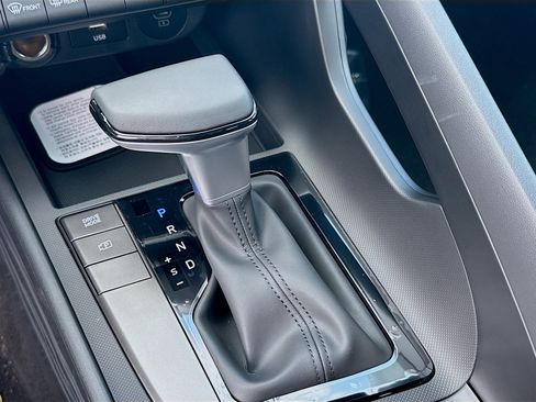 New 2026 Hyundai Elantra Sport FWD image 13