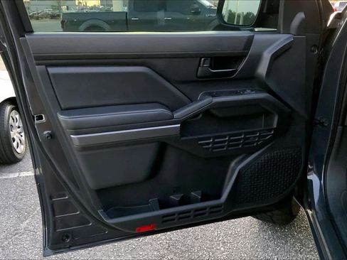 Used 2024 Toyota Tacoma SR5 RWD image 20