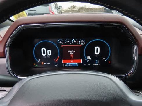 Used 2023 Ford F150 Lariat w/ Equipment Group 502A High image 30